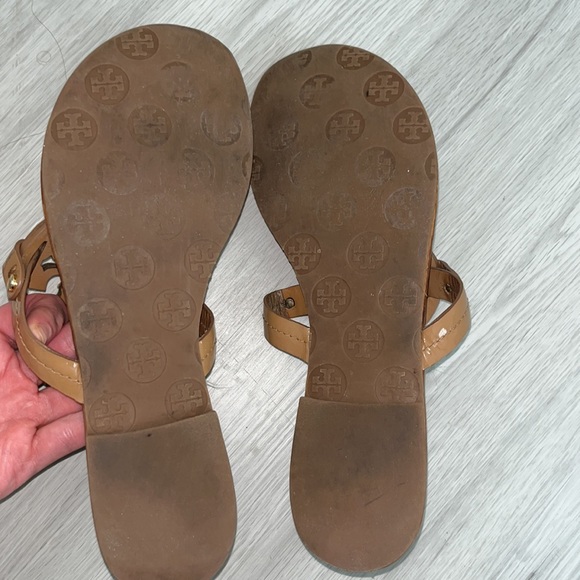 Tory Burch sandals - Picture 2 of 3